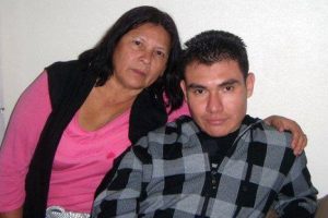 Boxeador de origen peruano muere en su debut