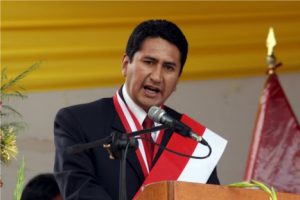 Detonan explosivo en frontis del Gobierno Regional de Junín
