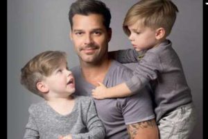 Ricky Martin compartió fotografía con sus dos hijos por el ‘Día del Padre’