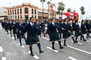 Buscarán reemplazar desfiles escolares por Fiestas Patrias con actividades culturales