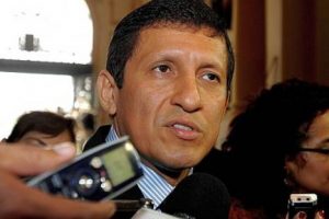 Presidente del Congreso sobre declaraciones de Alan García: “Es un poco pretencioso”