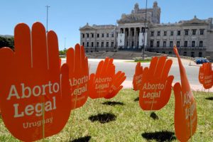 Uruguay: Congreso aprueba despenalización del aborto