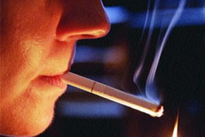 Dejar de fumar permite prolongar la vida hasta diez años, según estudio