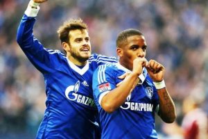 VIDEO: Mira el gol que le dio el empate al Schalke frente al Arsenal