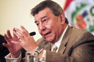 Cancillería peruana pidió a Ecuador retirar a embajador por denuncia de agresiones