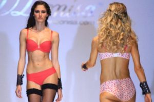 VIDEO: Modelos internacionales participaron de sensual desfile de lencería