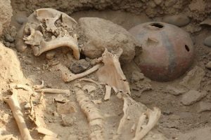 Realizan sorprendente hallazgo de restos prehispánicos en la Videna