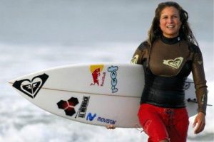 Sofía Mulnovich cree que es “ya es momento” de retirarse del surf