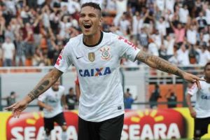 Corinthians pide desconvocar a Paolo Guerrero de la selección