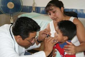 Niños y adultos con labio leporino podrán operarse gratis en hospital Loayza