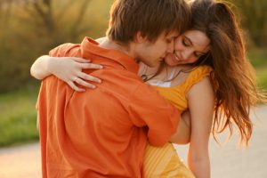 Conozca 4 efectos de estar enamorado