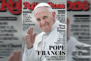 Divertido: Papa Francisco aparece en la portada de conocida revista de música