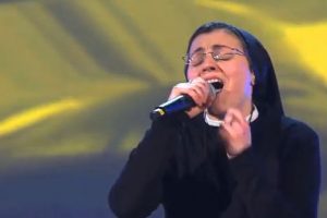 Una monja causó sensación en un concurso de canto -VIDEO