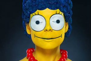 Mira la divertida transformación de una mujer en Marge Simpsons-VIDEO
