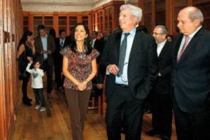 Lanzan críticas contra Mario Vargas Llosa por comentarios sobre Nadine Heredia