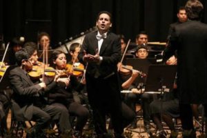 Juan Diego Flórez dio concierto con los niños de ‘Sinfonía del Perú’