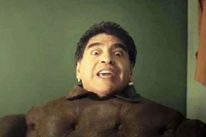 Publicidad brasileña causa polémica en su país por usar a Maradona