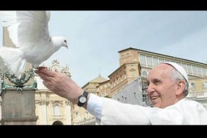 Papa sorprende con mensaje de paz a pocas horas del Mundial Brasil 2014