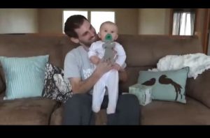 VIDEO – Mira el tierno detalle que tuvo un padre con su hija antes de morir