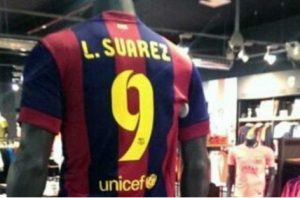 Suárez jugará junto a Messi y Neymar en el Barcelona