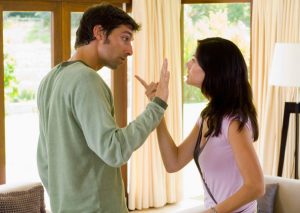 7 señales de que tu pareja te está manipulando