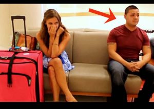 Mira la emotiva sorpresa que le  dio este chico a su novia en el aeropuerto (VIDEO)