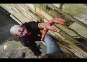 Descubre con este video la sensación de sentirse perseguido por zombies (VIDEO)
