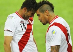 ¿Qué hicieron Claudio Pizarro y Juan Vargas para olvidar el empate ante México?