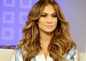 Jennifer Lopez recibe emotiva carta de fan y ella le responde así …