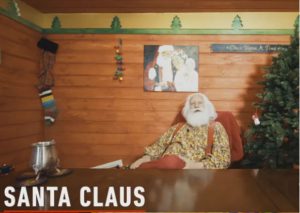 YouTube: Este hombre cambió su nombre a Santa Claus y esta es la razón…