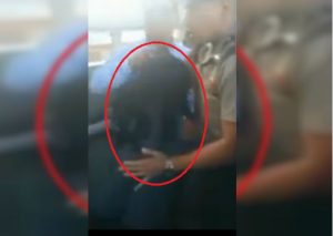 Metro de Lima: Pasajera reclama por mal servicio y es agredida (VIDEO)