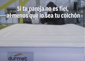 YouTube: Crean colchón que te dice si tu pareja te es infiel