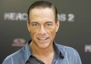 Jean Claude Van Damme enfurece y abandona entrevista en vivo