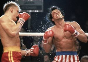 ¡Queee! Rocky Balboa fue noqueado por esta cantante – VIDEO