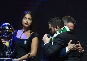 Copa Libertadores 2017:  Así fue el emotivo homenaje al Chapecoense – VIDEO
