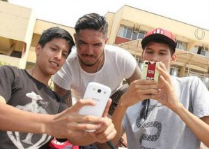 El ‘Loco’ Vargas ilusiona al hincha crema con la Copa Libertadores