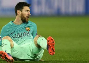 Le hacen ‘huacha’ a Messi en goleada del PSG al Barcelona – VIDEO