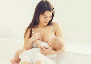 Tu bebé es más inteligente si consumes esto durante la lactancia
