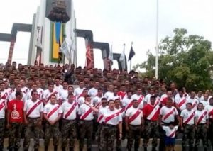 Ejército peruano apoya a la selección (VIDEO)