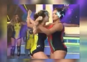 Rosángela Espinoza se va de las manos contra Michelle Soifer y su reacción fue esta (VIDEO)