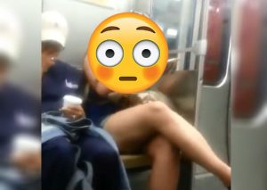 Youtube Viral: Mujer sube al tren y hace lo inesperado frente a pasajeros ¡Sin roche!