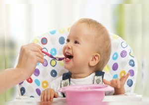 La importancia de enseñar a los niños a consumir cereales a diario