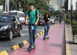 Conoce las nuevas normas para las personas que usan scooters eléctricos por estos lugares de Lima