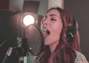 Gaby Zambrano cuenta sobre las dificultades de ser cantante