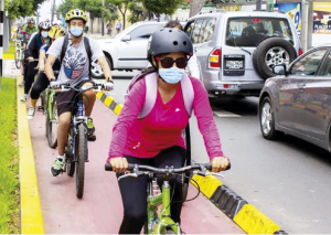 Bicicletas serían el transporte ideal para evitar aglomeraciones