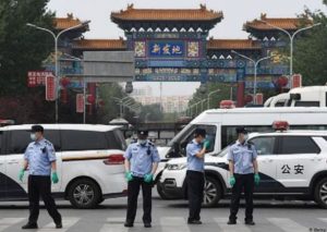 China desmantela una red de vacunas falsas contra el coronavirus